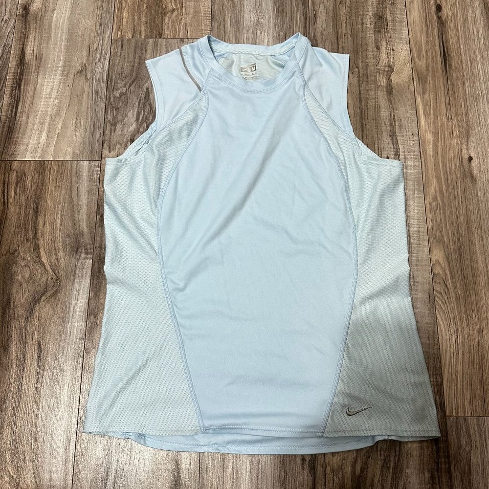 Nike Women's Dri-FIT Legend Training Tank Top Ocean Bliss Size M